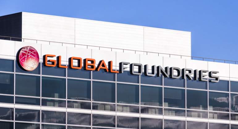 globalfoundries-chips-dreamstime.jpg