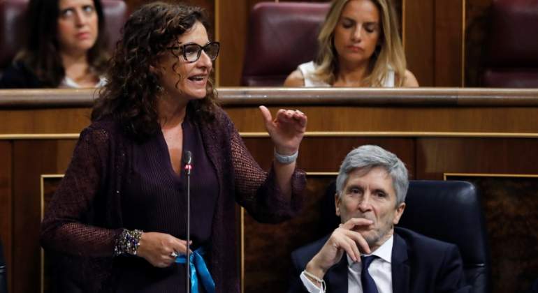 montero-maria-jesus-congreso-12septiembre2018-efe.jpg