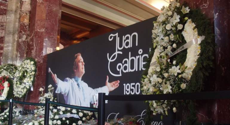 juan-gabriel-tv-notas.jpg