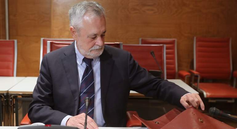 grinan-senado-nodeclara-efe.jpg