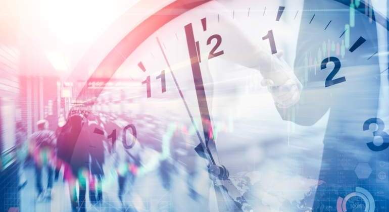 horario-laboral-dreamstime.jpg