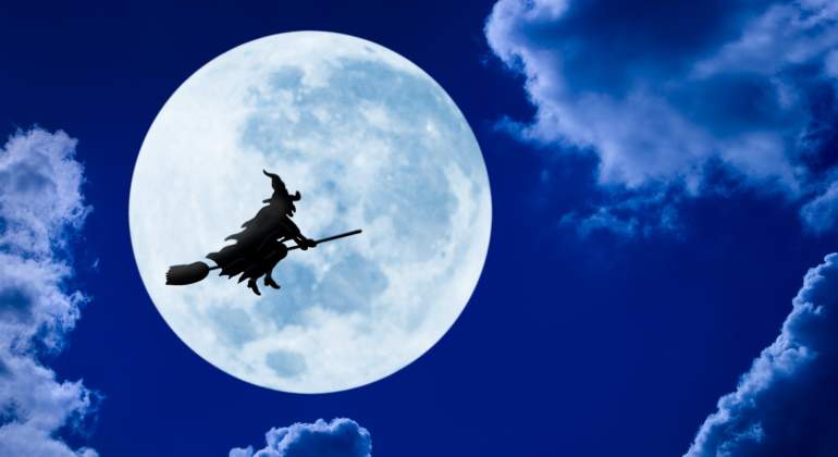 bruja-volando-dreamstime-770x420.jpg