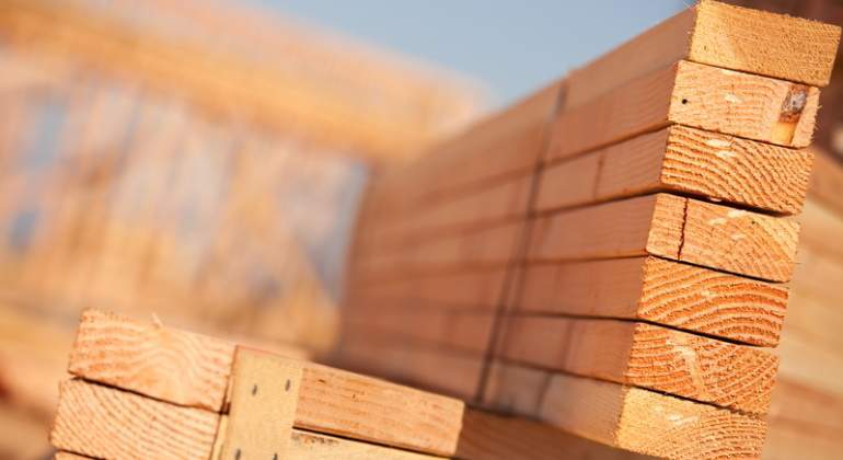 listones-madera-dreamstime.jpg