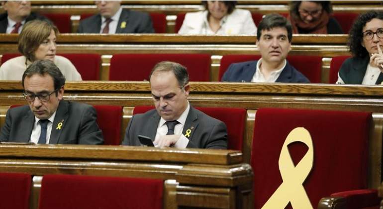 parlament-bancada-soberanista-1marzo18-efe.jpg