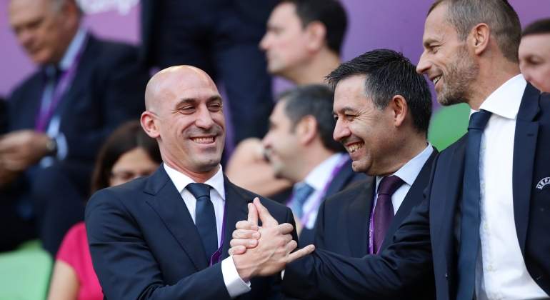 rubiales-ceferin-bartomeu-reuters.jpg