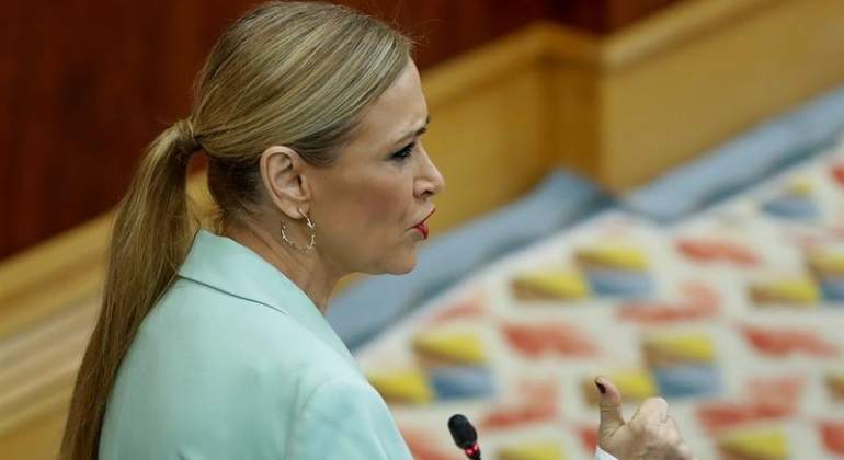 cifuentes-asamblea-madrid-efe.jpg