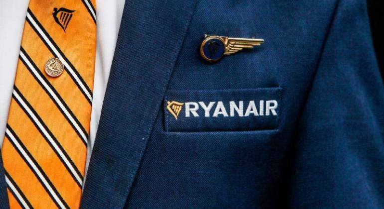 ryanair-piloto-chaqueta-efe-770.jpg