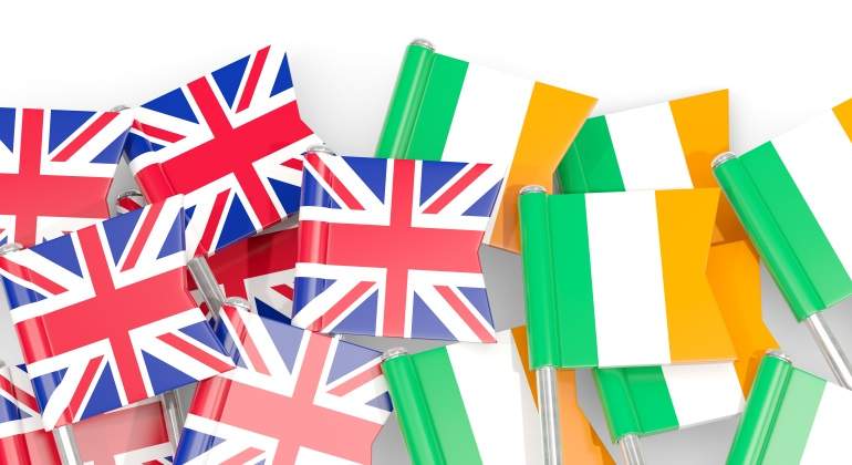 irlanda-reino-unido-banderas.jpg