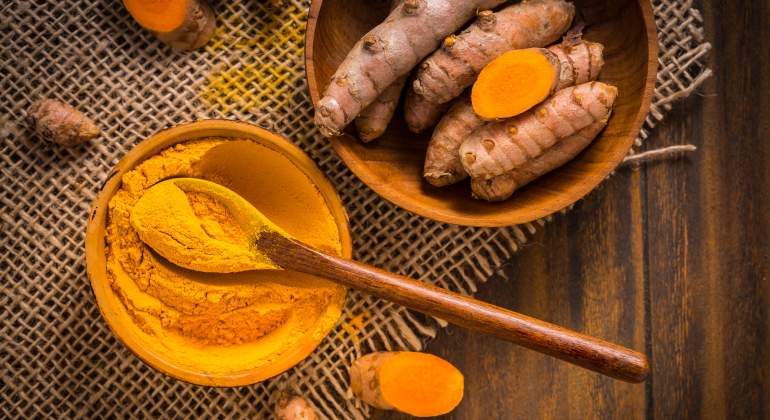 curcuma-superalimento-riesgos-recurso-dreamstime.jpg