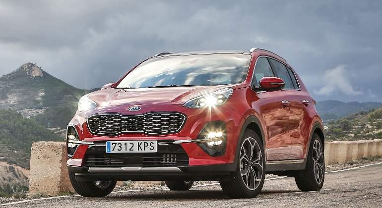 kia-sportage-2018-1-c.jpg