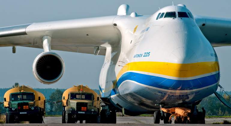 Antonov-225-Mrya-coronavirus-dreamstime.jpg