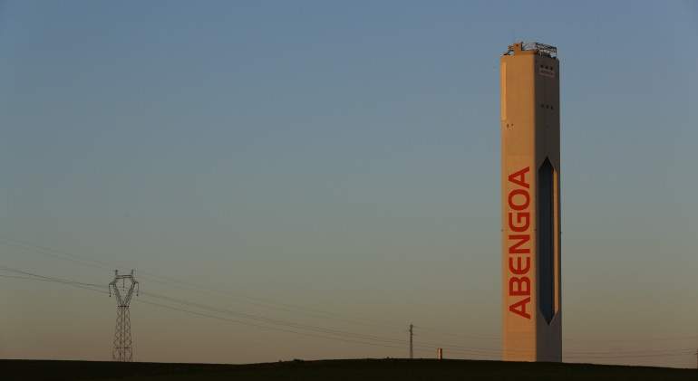 abengoa-torre-reuters.jpg