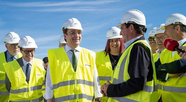 20230320-2-NP-Presidente--Obras-Regadio-Monterrubio-Serena.jpg