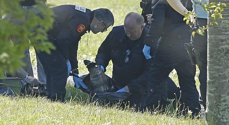 eta-desarme-policia-francia-reuters.jpg