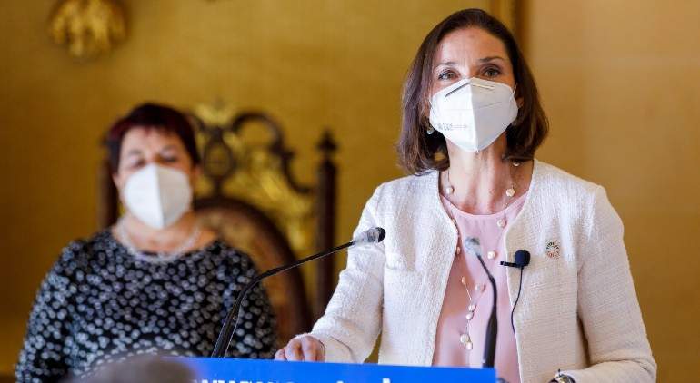 ministra.jpg