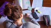 El 44% de los adolescentes españoles considera que sus padres deberían ser los responsables de su educación financiera