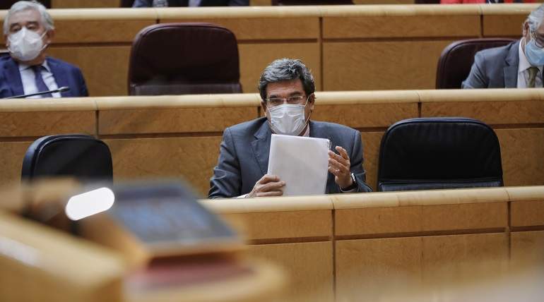 escriva-papeles.jpg
