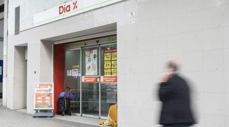 Puerta Dia Supermercados