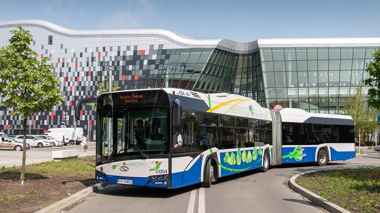 solaris-770.jpg