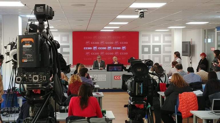 ccoo-ugt-mesa-dialogo-social.jpg