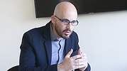 Álvarez, de Podemos: No vamos a ir de la mano del Gobierno en ningún recorte, es nuestra línea roja