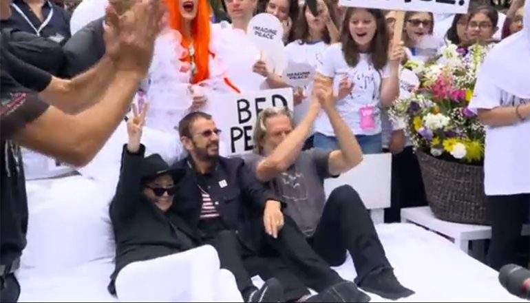 yoko-ono-cama-amor-ringo-starr-jeff-bridges.jpg
