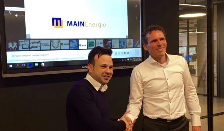 Francisco-Jose-Elias-Navarro-CEO-de-Audax-Energia-y-Jeffrey-Voorsluijs-CEO-de-MAIN-Energie.jpg