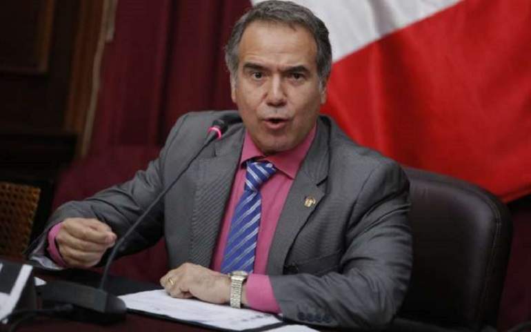 petrozzi.jpg