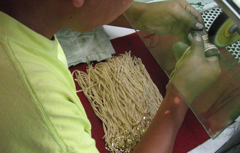 Joyeria-taller-prensa5.jpg