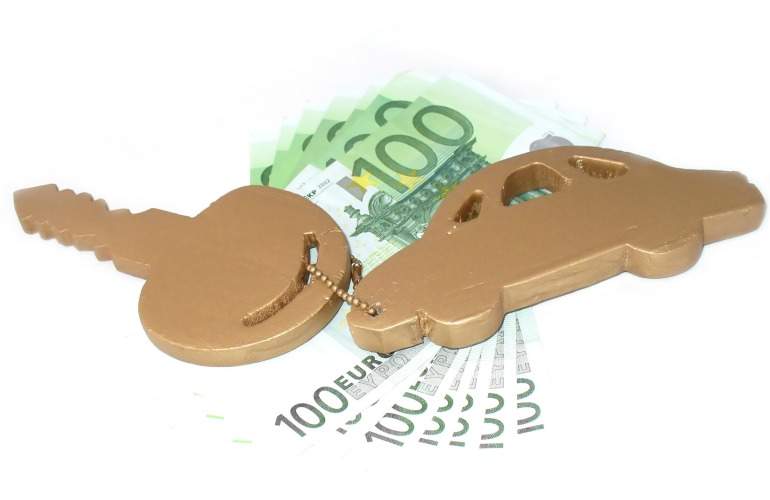 coche-llaves-euros.jpg