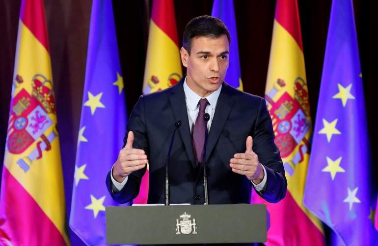 sanchez-pedro-banderas.jpg