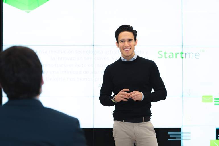 Deloitte-StartmeUP-770.jpg