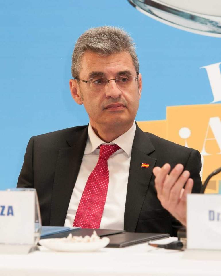 Presidente-de-Fenil-Roza2.jpg