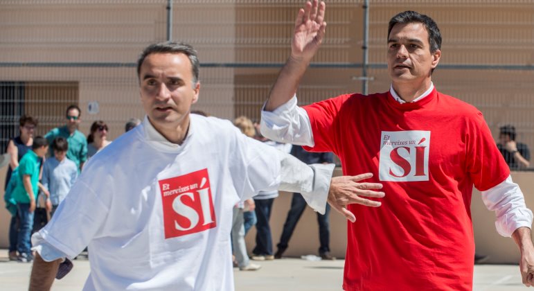 pedrosanchez-jugandobaloncesto-efe.jpg