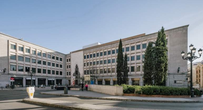 Plaza Descalzas