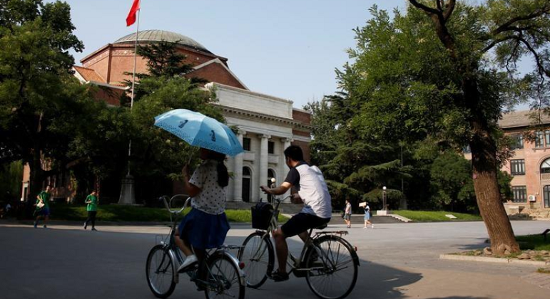 universidadchina-luksic-reuters.png