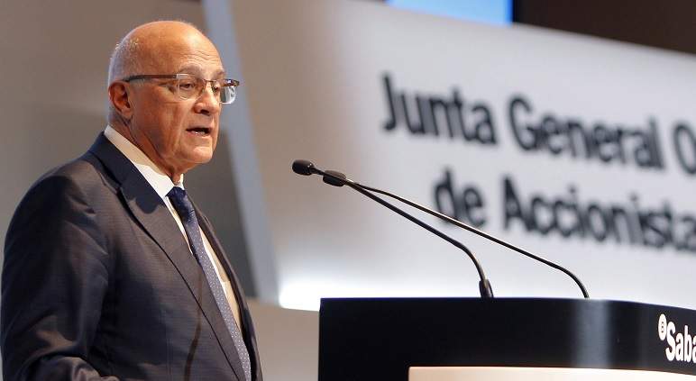 josep-oliu-junta.jpg