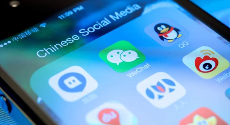wechat-whatsapp-chino-dreams.jpg