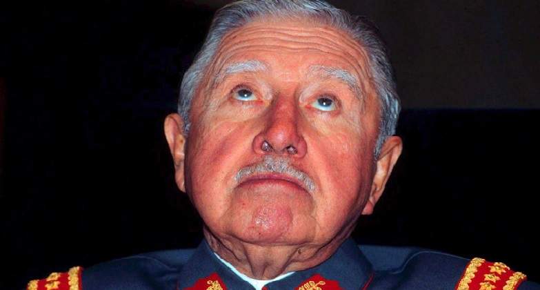 agustopinochetfotoefe.jpg