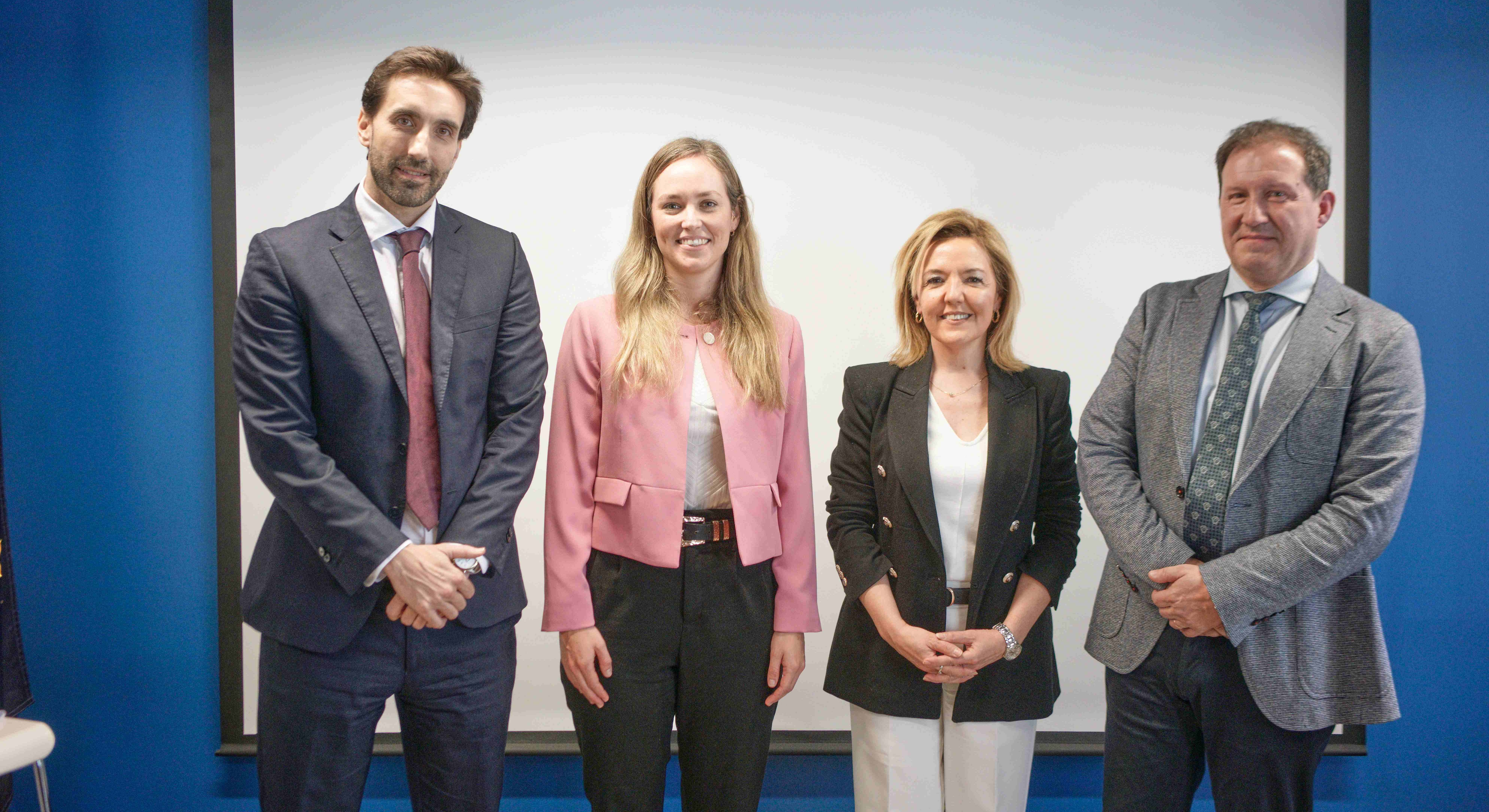 Participantes en las jornadas de Gayling sobre la Ley de Materias Primas.