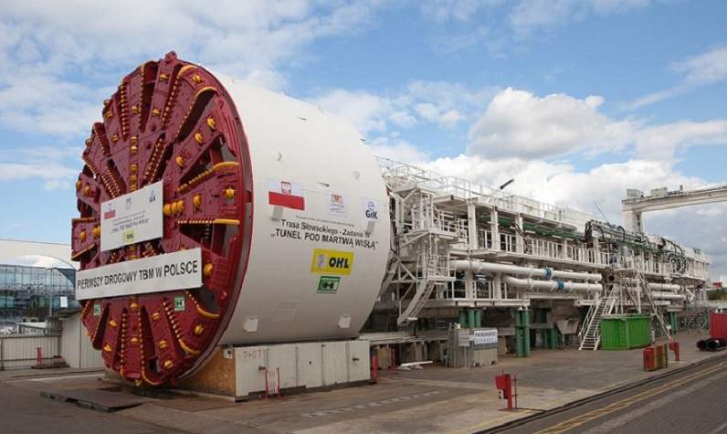 tuneladora.jpg
