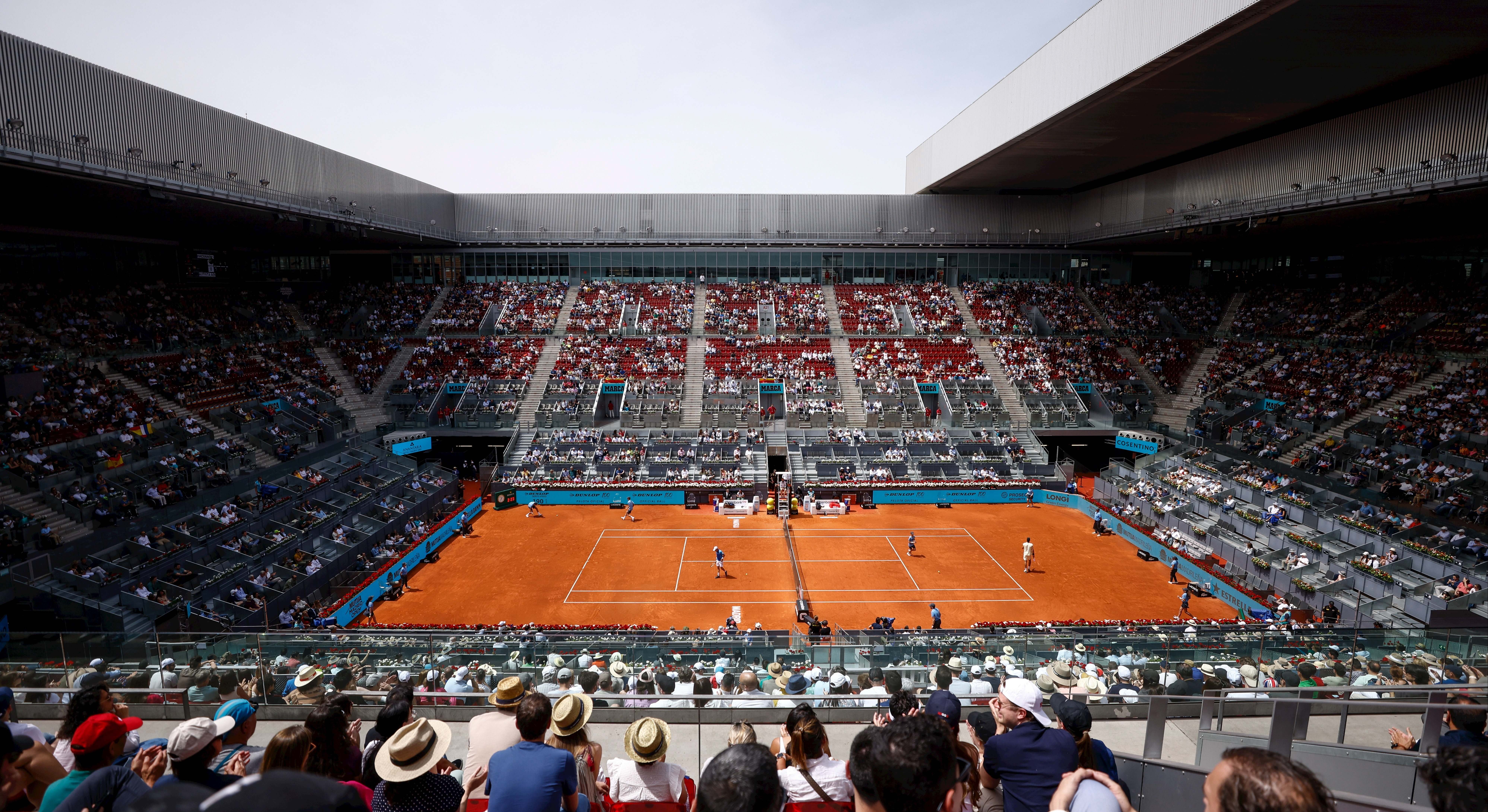 Estadio Manolo Santana de la Caja Mágica en el Open de tenis Madrid.