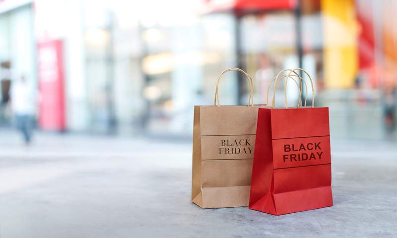 bolsas-black-friday-roja-marron-dreamstime.jpg