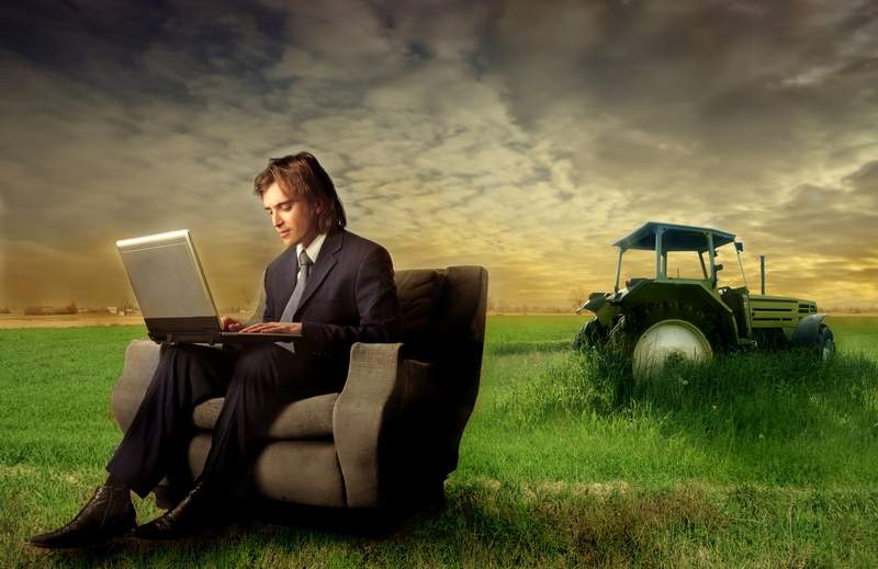 emprendedor-campo-tractor-dreamstime.jpg