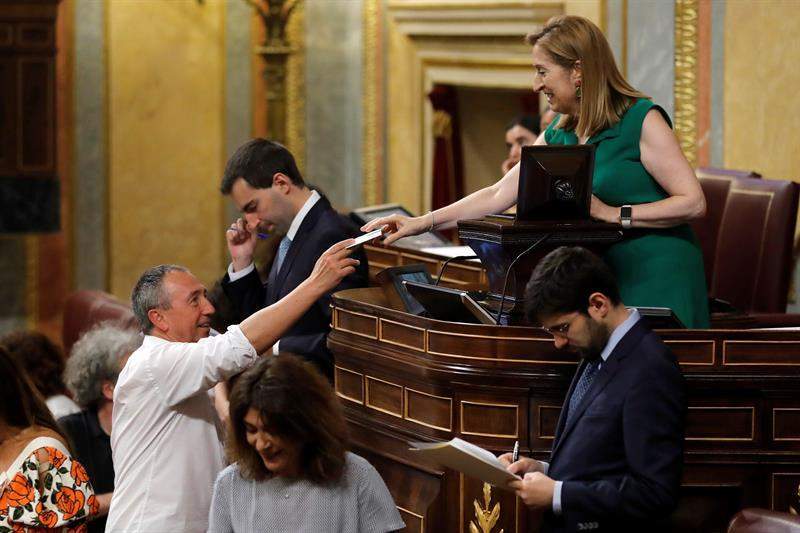 votacion-congreso-rtve-efe.jpg