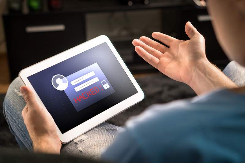 fraude-online-tablet-dreamstime.jpg
