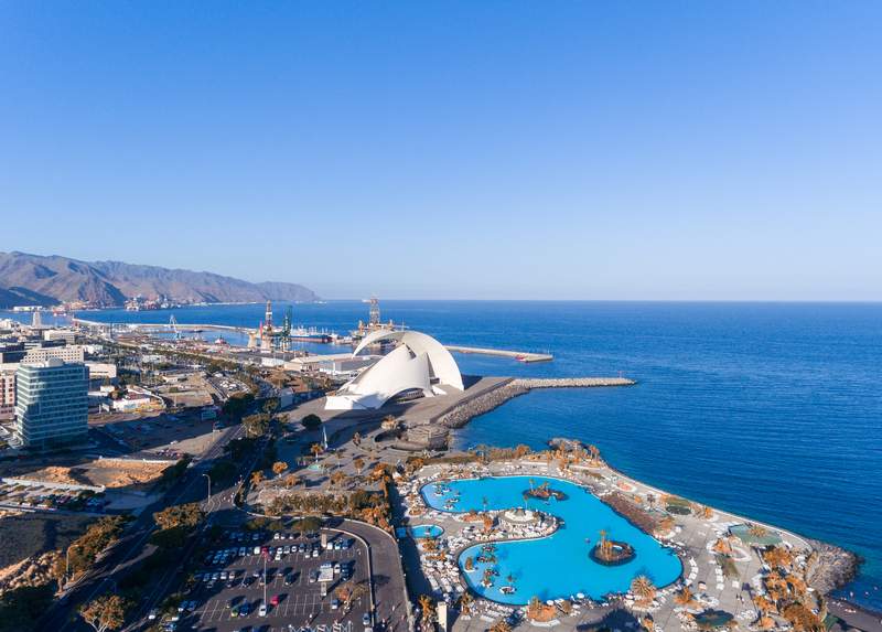 tenerife-santa-cruz-dreamstime.jpg