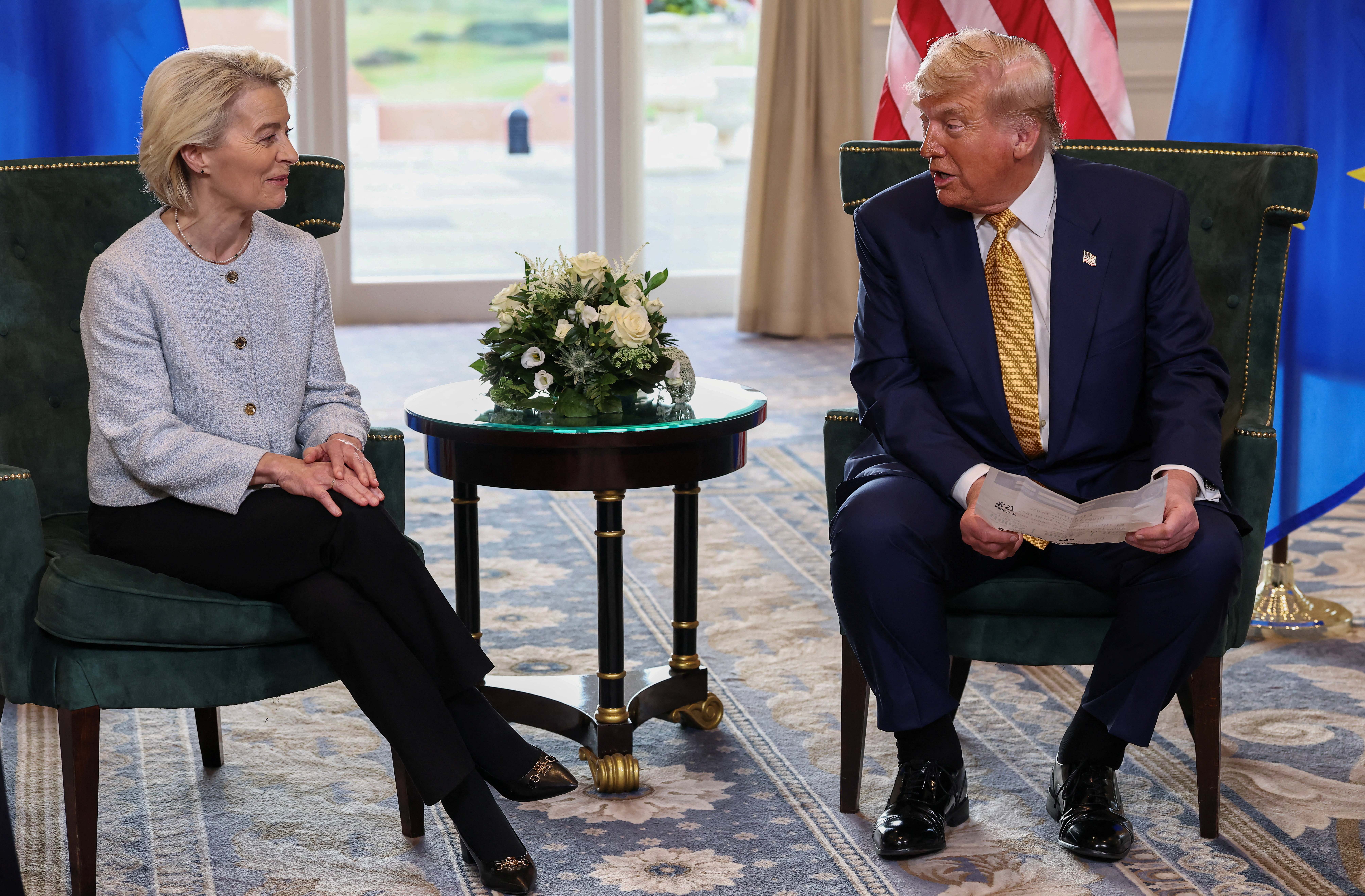 La presidenta de la Comisión Europea, Ursula von der Leyen y el presidente de EEUU, Donald Trump