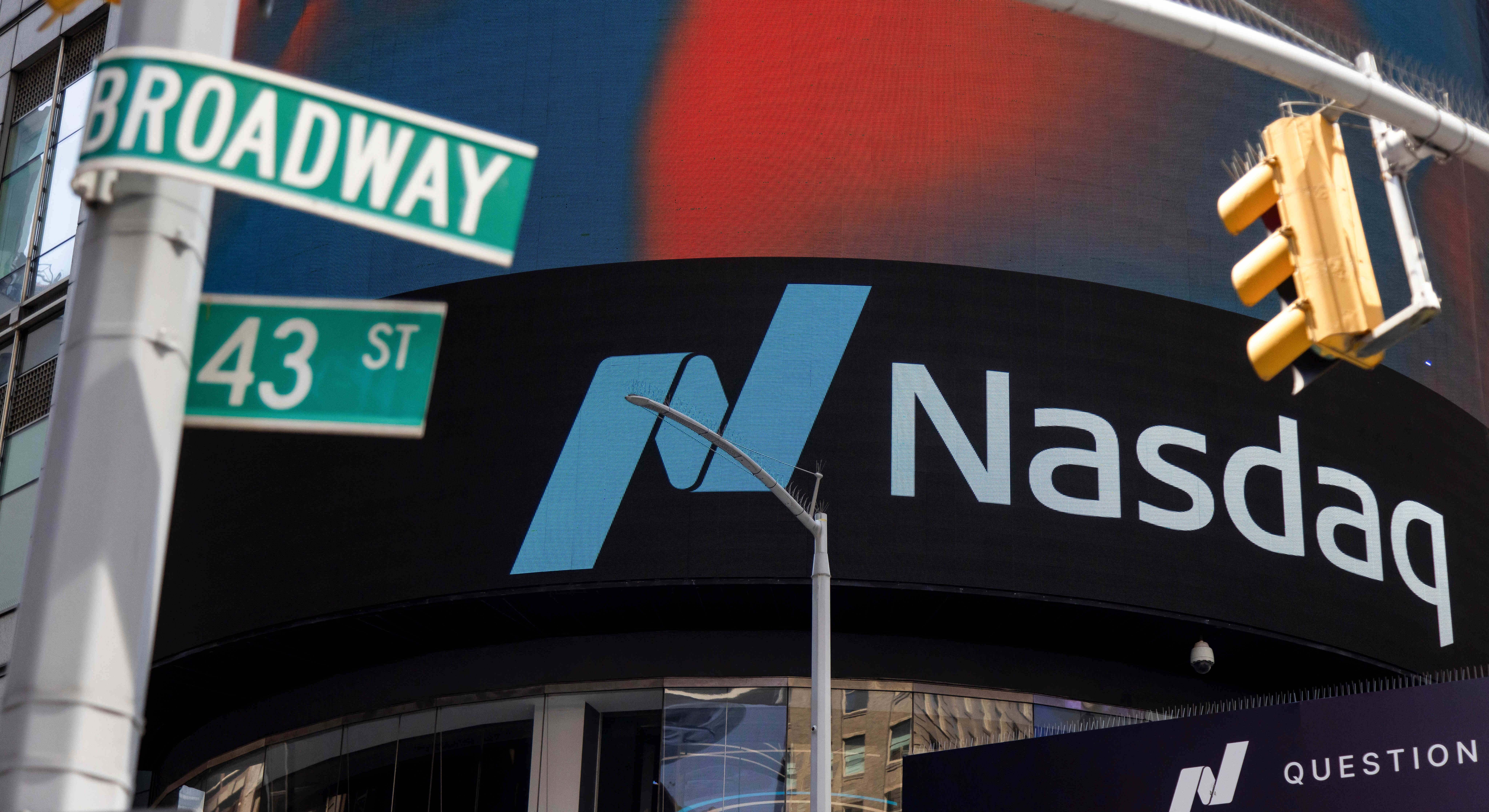 nasdaq microsoft