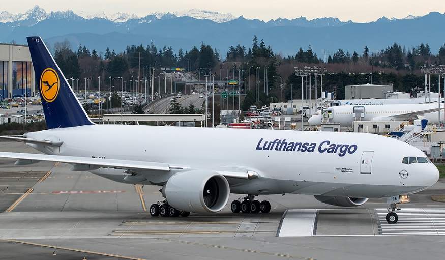 Lufthansa_Cargo_777F.jpg